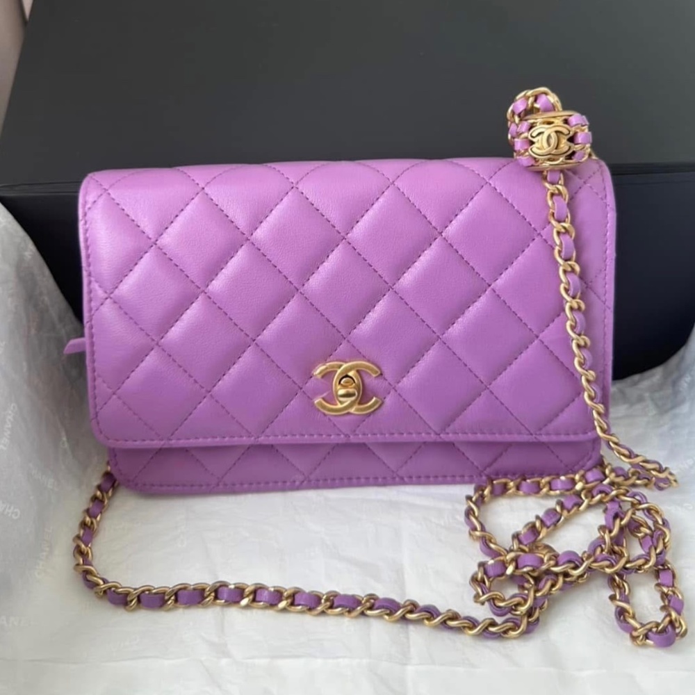 Chanel woc